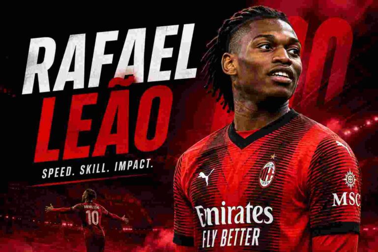 Rafael Leão in an AC Milan football jersey during a match